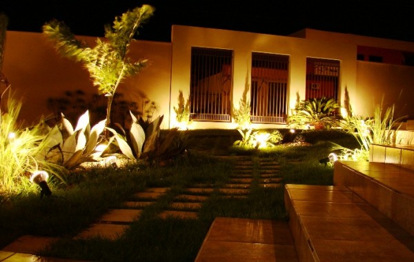 Jardim – Visão Noturna